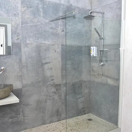 Bed and Breakfast Yllen Avola