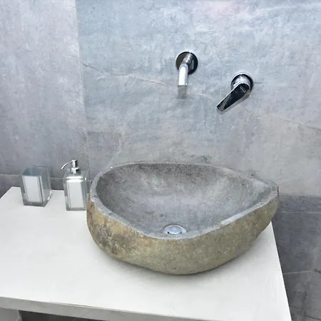 Yllen Bed and Breakfast