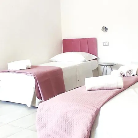 Yllen Bed and Breakfast 3*